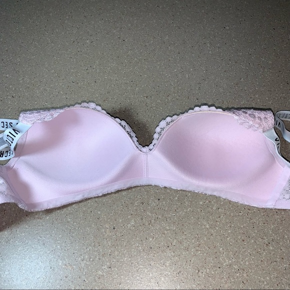 Victoria’s Secret Light Pink Lace Logo Strap Lined No-Wire Bra Size 32B - Picture 4 of 6